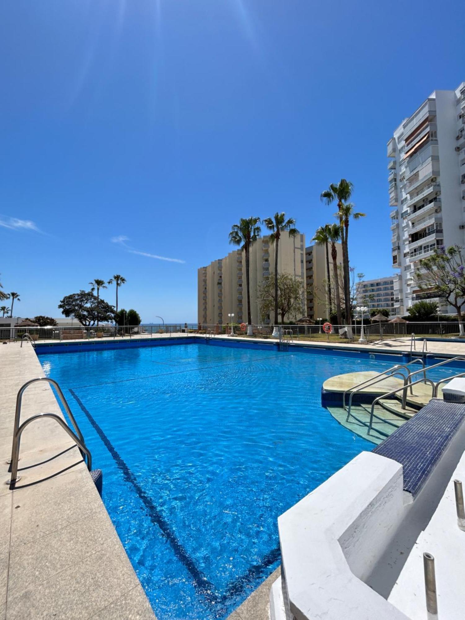 Diana Apartment - Terrace And Pool - 80M From The Beach Benalmádena Exterior foto